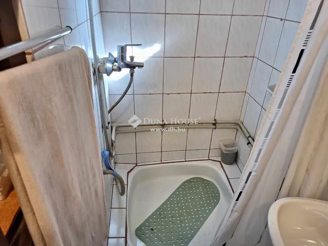 Eladó üdülő és hétvégi ház Neszmély 56 nm