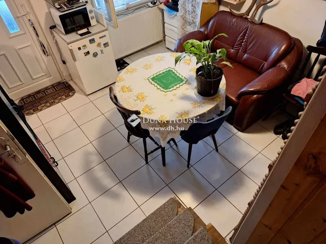 Eladó üdülő és hétvégi ház Neszmély 56 nm