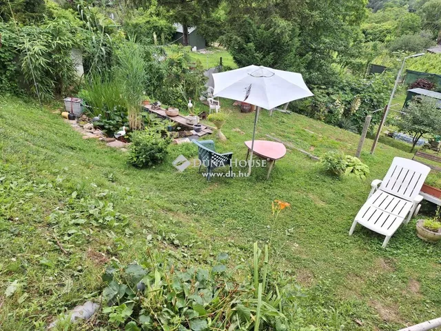 Eladó üdülő és hétvégi ház Neszmély 56 nm