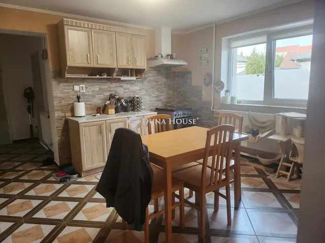 Eladó lakás Várpalota 56 nm