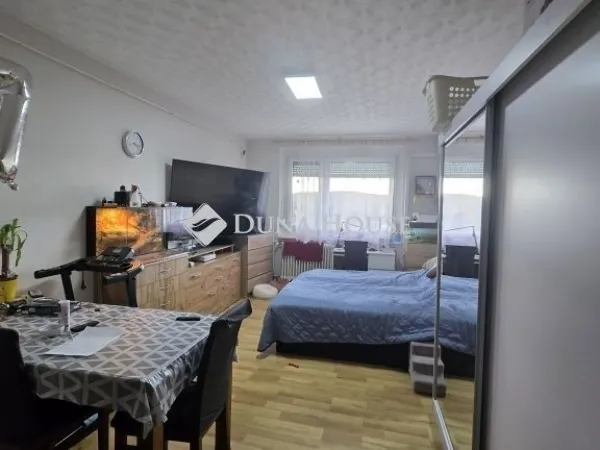 Eladó lakás Pétfürdő 53 nm