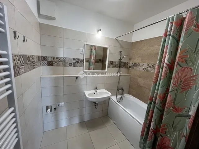 Eladó lakás Székesfehérvár 74 nm