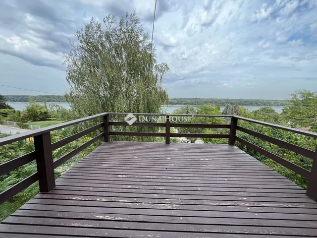 Eladó üdülő és hétvégi ház Kulcs 25 nm