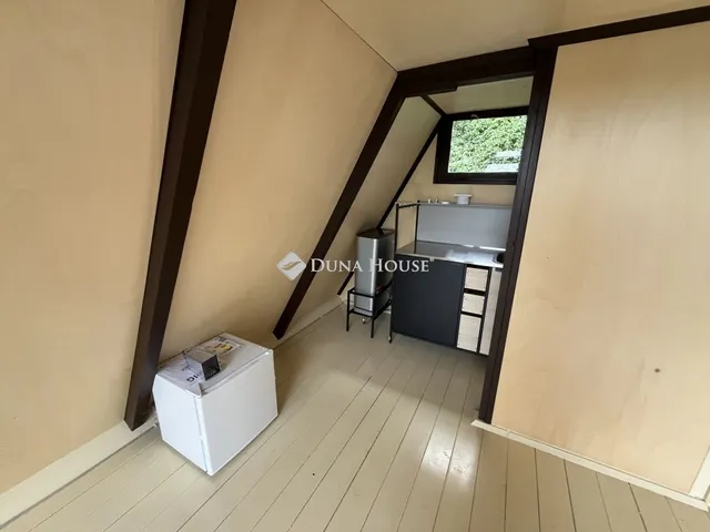 Eladó üdülő és hétvégi ház Kulcs 25 nm