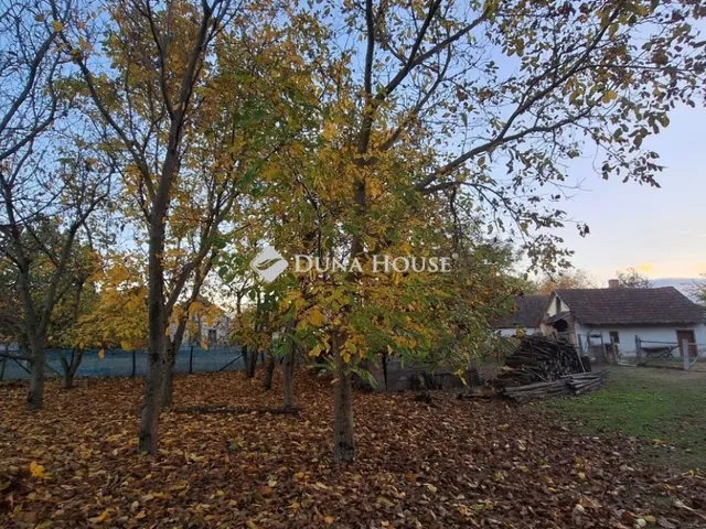 Eladó ház Cece 98 nm