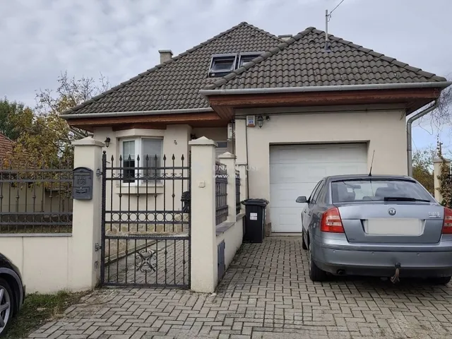 Eladó ház Gárdony 165 nm