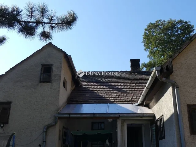 Eladó ház Dunaalmás 120 nm