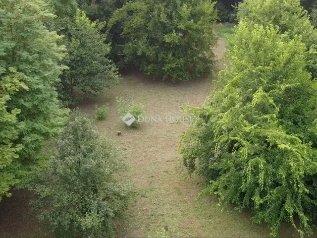 Eladó ház Dunaalmás 120 nm