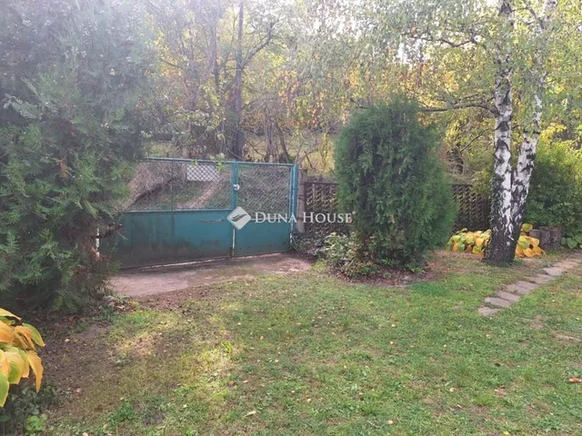 Eladó üdülő és hétvégi ház Neszmély 70 nm