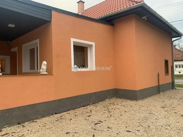 Eladó ház Pusztaszabolcs 70 nm