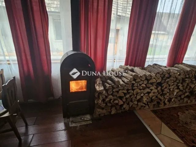 Eladó ház Vajta 102 nm