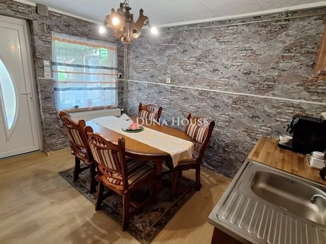 Eladó ház Simontornya 66 nm