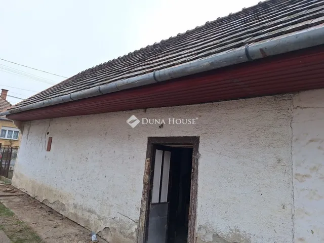 Eladó ház Neszmély 60 nm