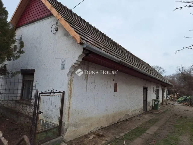 Eladó ház Neszmély 60 nm