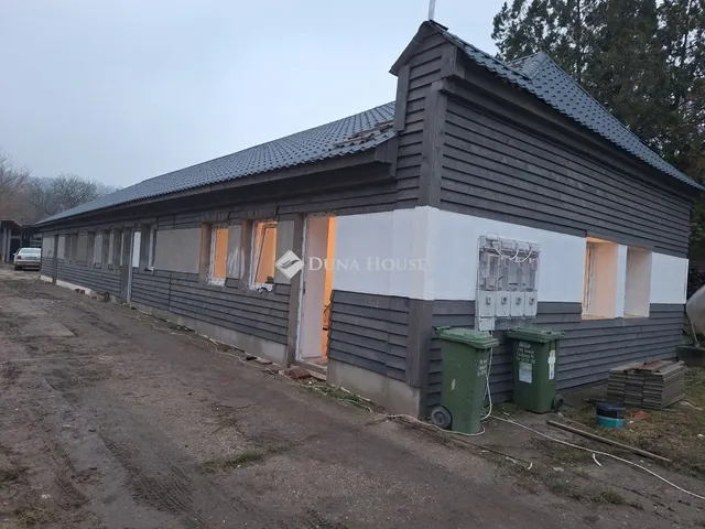 Eladó lakás Neszmély 36 nm