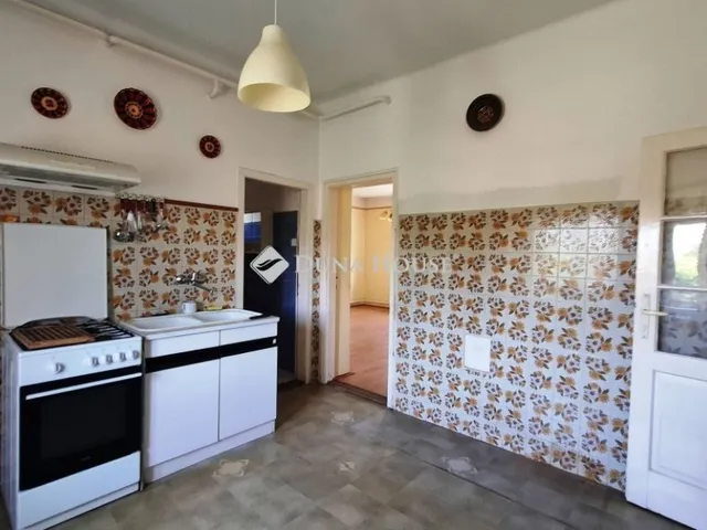 Eladó ház Füle 70 nm