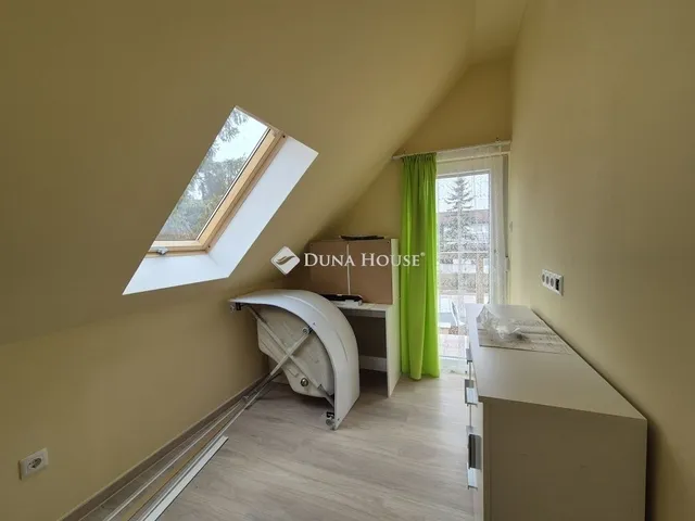 Eladó üdülő és hétvégi ház Balatonkenese 75 nm