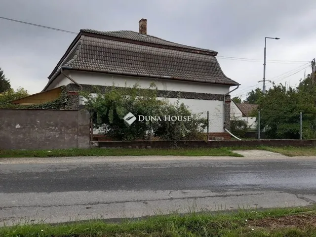 Eladó ház Tata, Tóváros 126 nm