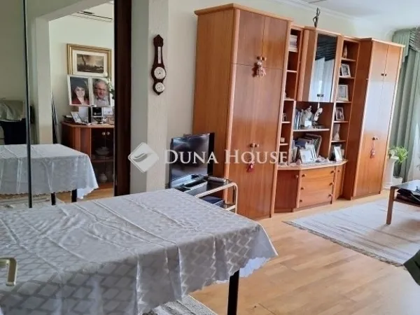 Eladó lakás Székesfehérvár 62 nm