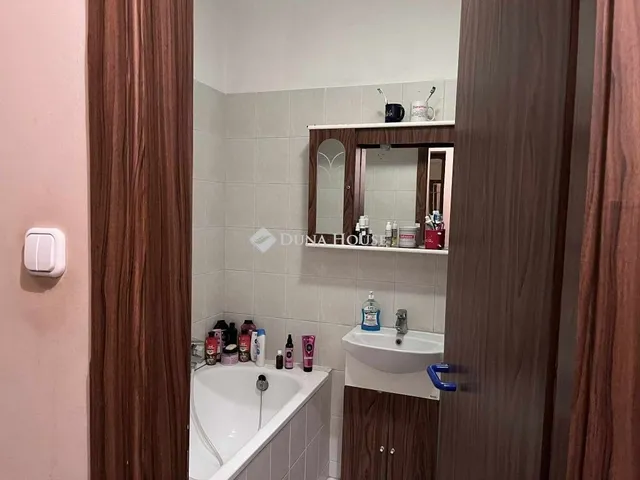 Eladó lakás Székesfehérvár 70 nm