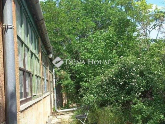 Eladó üdülő és hétvégi ház Iszkaszentgyörgy 80 nm