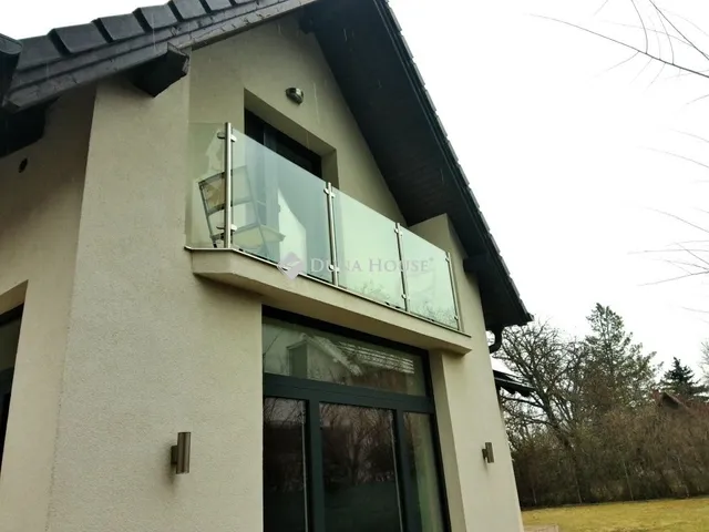 Eladó ház Velence 156 nm