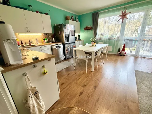 Eladó ház Balatonkenese 120 nm