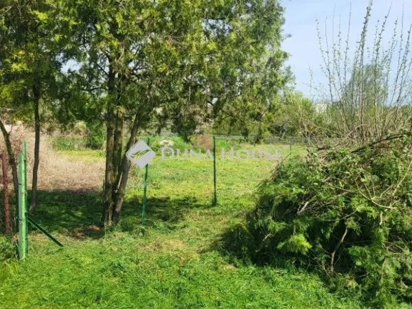 Eladó telek Székesfehérvár 504 nm