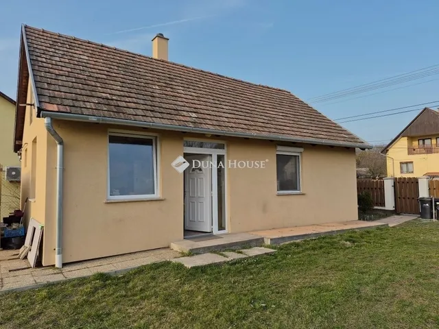 Eladó ház Baracska 50 nm