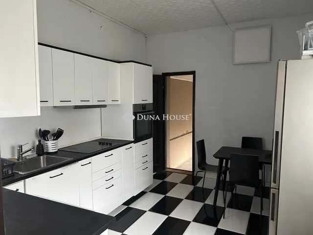 Eladó ház Székesfehérvár 136 nm