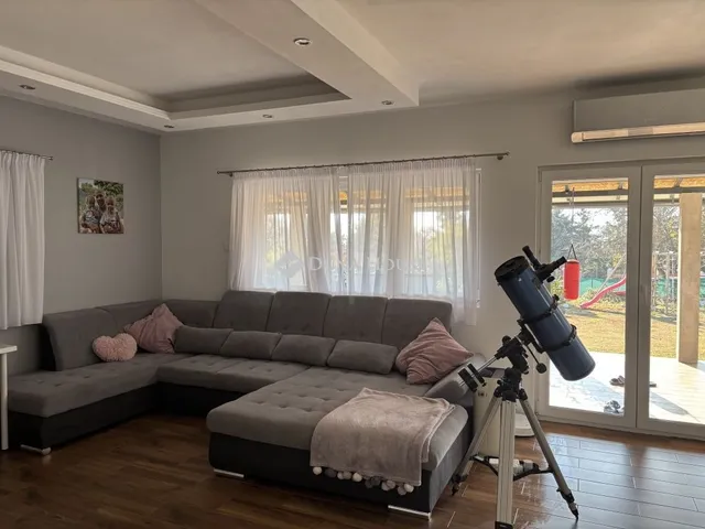 Eladó ház Balatonkenese 118 nm