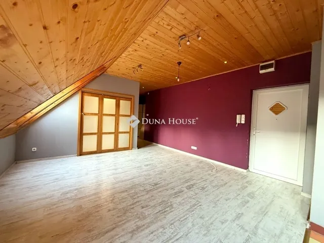 Eladó lakás Székesfehérvár 62 nm