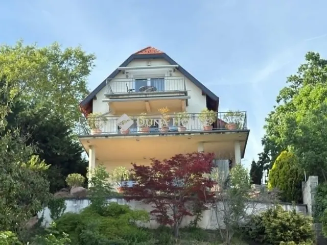 Eladó ház Balatonalmádi 248 nm