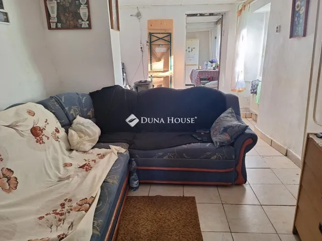 Eladó ház Neszmély 40 nm