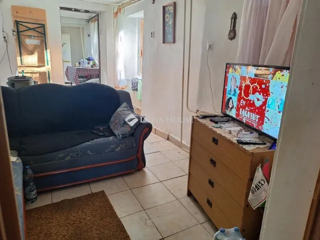 Eladó ház Neszmély 40 nm