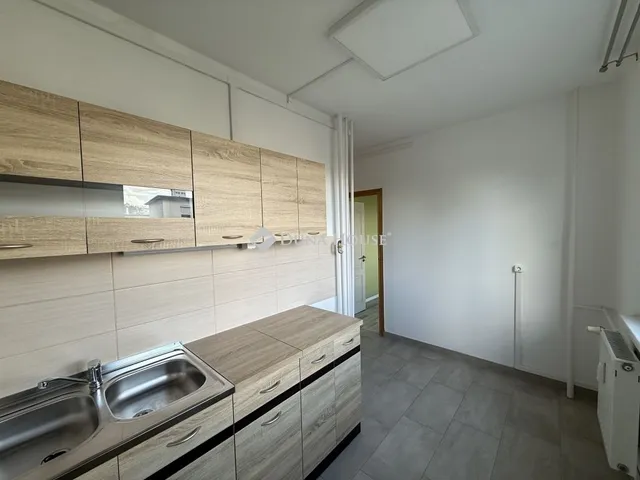 Eladó lakás Székesfehérvár 53 nm