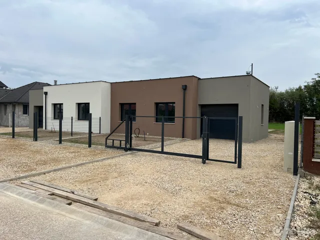 Eladó ház Székesfehérvár, Sóstó-Újtelep 134 nm