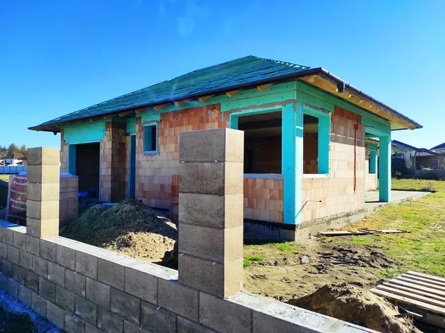 Eladó ház Vácrátót 140 nm