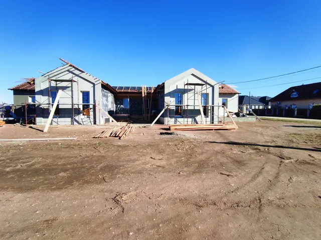 Eladó ház Csörög 108 nm