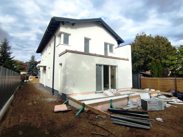 Eladó ház Göd 188 nm