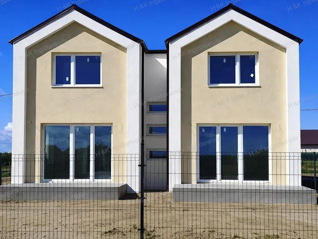 Eladó ház Vácrátót 111 nm