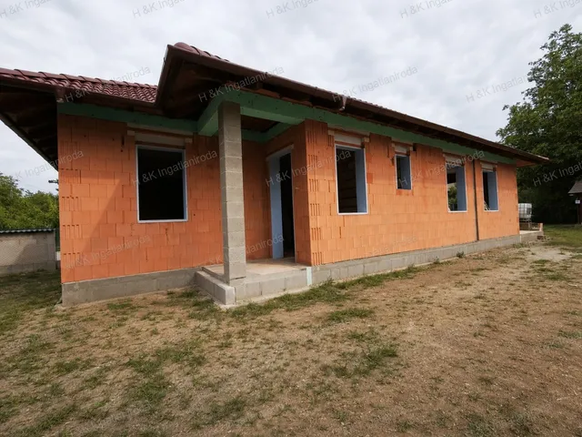 Eladó ház Göd 122 nm