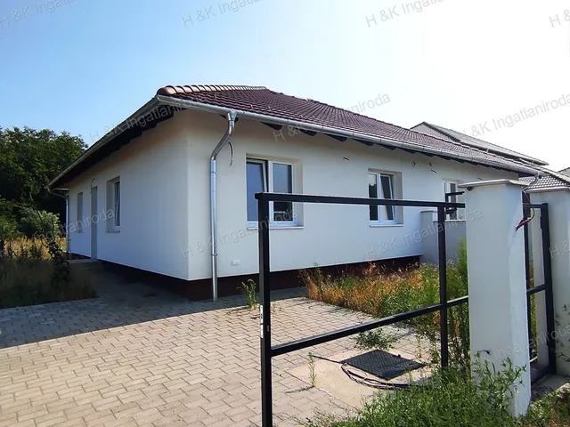 Eladó ház Őrbottyán 81 nm