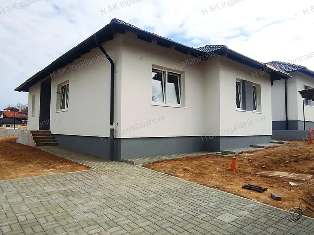 Eladó ház Őrbottyán 100 nm