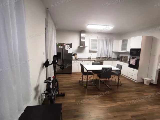 Eladó lakás Dunakeszi 116 nm