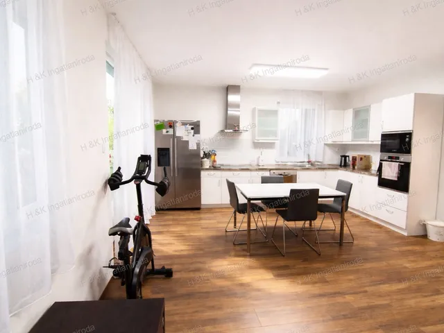 Eladó lakás Dunakeszi 116 nm