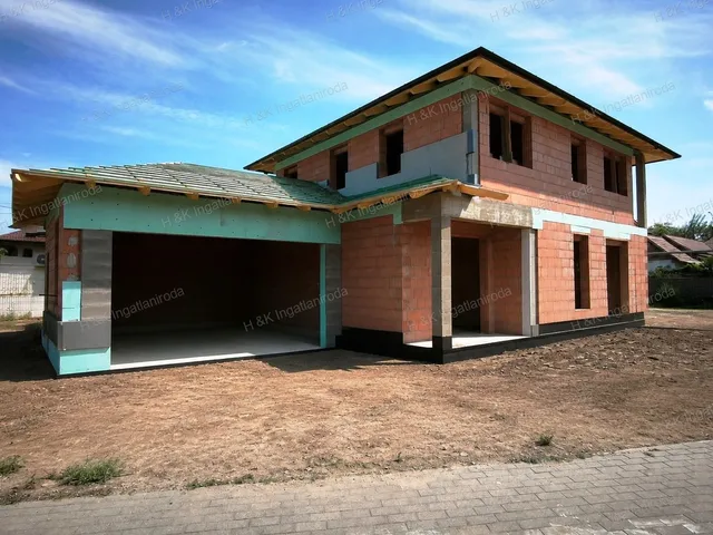 Eladó ház Dunakeszi 205 nm