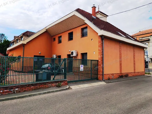Eladó kereskedelmi és ipari ingatlan Dunakeszi 686 nm