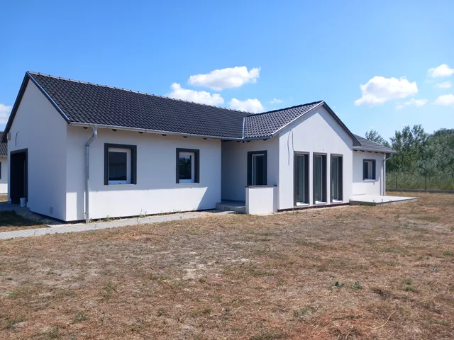 Eladó ház Ráckeve, Fanyilas 123 nm