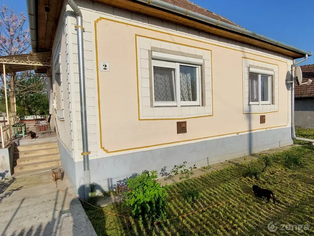Eladó ház Polgár 65 nm